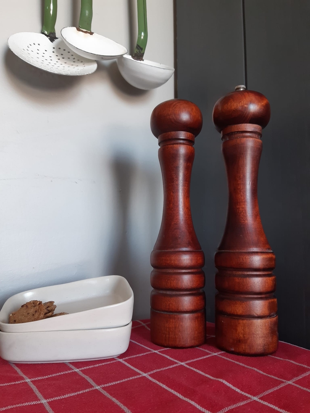 70s Baribocraft Maple Wooden Salt & Pepper Mills - Rich Brown